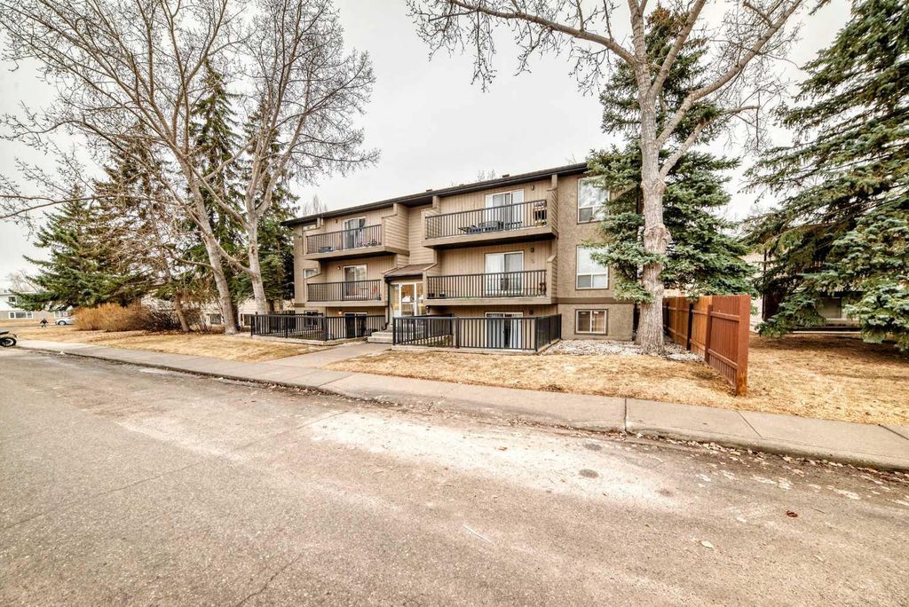 Photo of 4311 73 Street NW #105, Calgary, AB T3B 2N2 (MLS # A2295463)