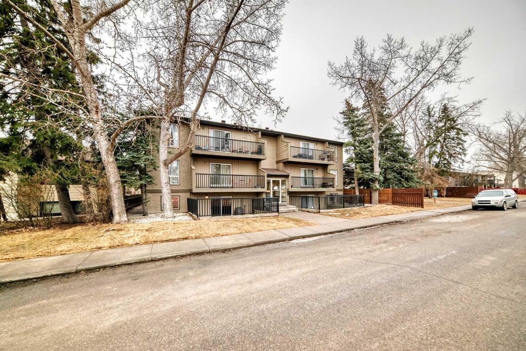 Photo of 4311 73 Street NW #105, Calgary, AB T3B 2N2 (MLS # A2295463)