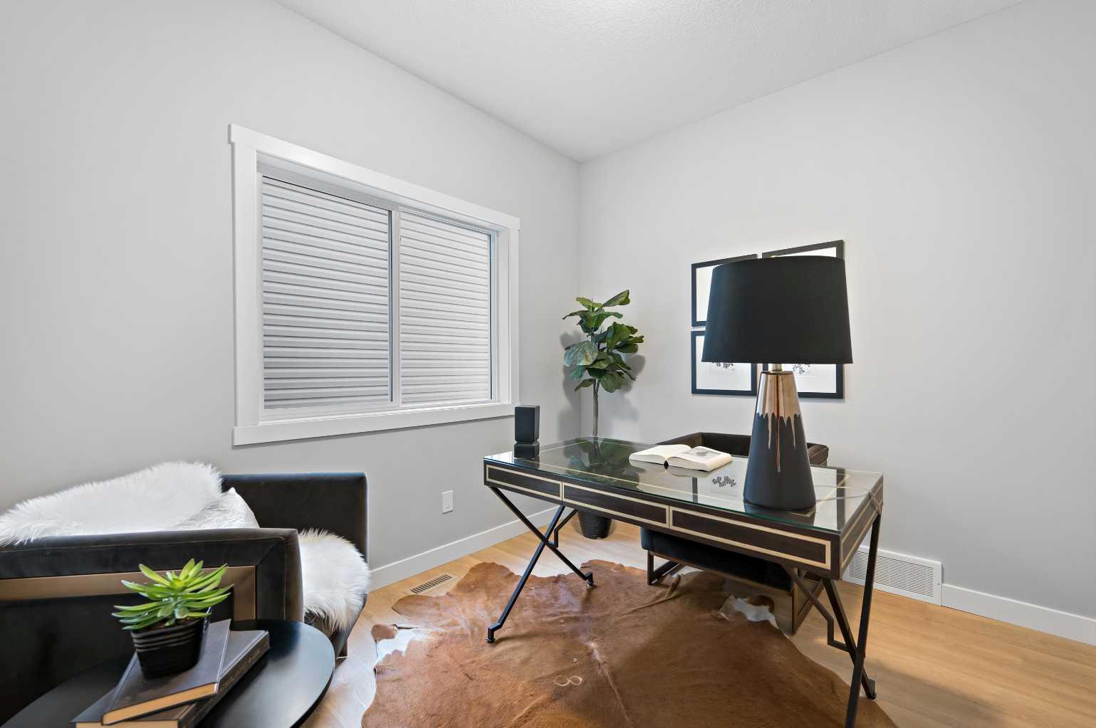 821 Baywater Place SW