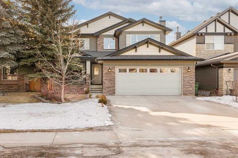 7 Chapala Terrace SE Calgary AB T2X 3V8