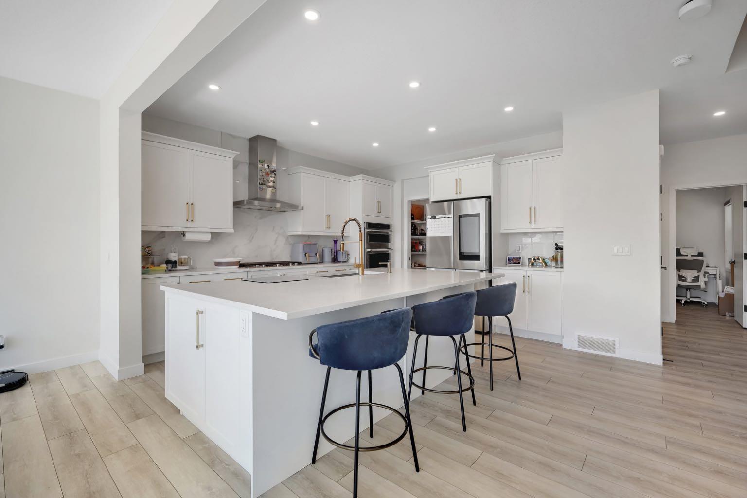 423 Legacy Circle SE