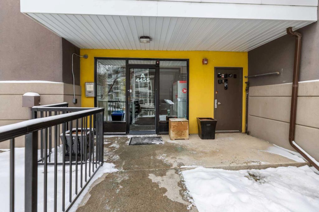 Photo of 4455A Greenview Drive NE #410, Calgary, AB T2E 6M1 (MLS # A2287991)