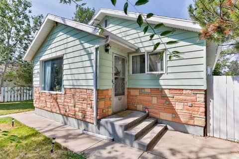 Photo of 710 15 Street N, Lethbridge, AB T1H 2Y3 (MLS # A2335215)