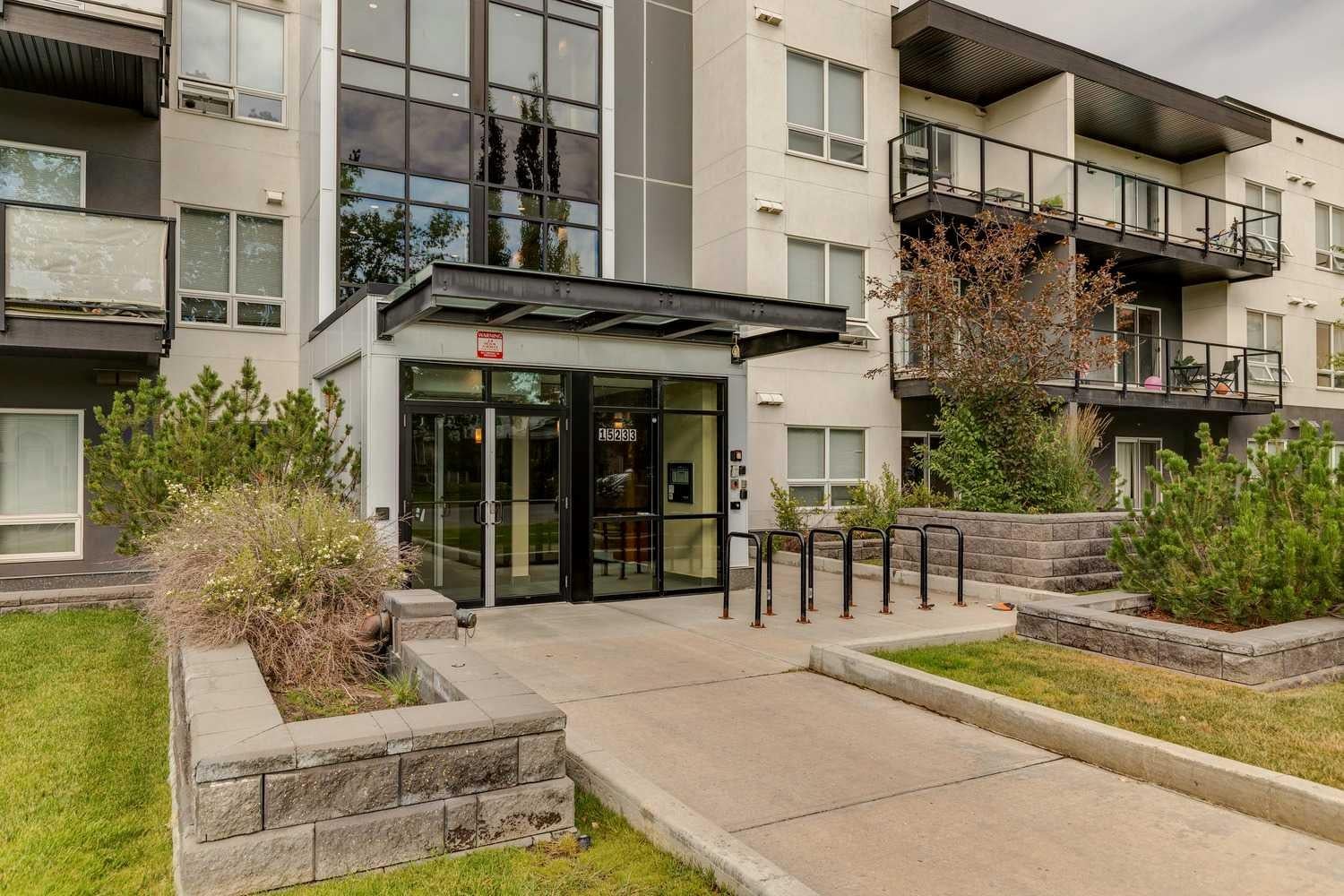 15233 1 Street Street SE 315