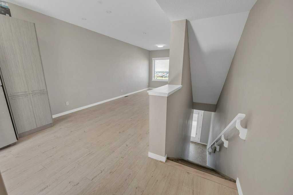 218 Sherwood Square NW 903