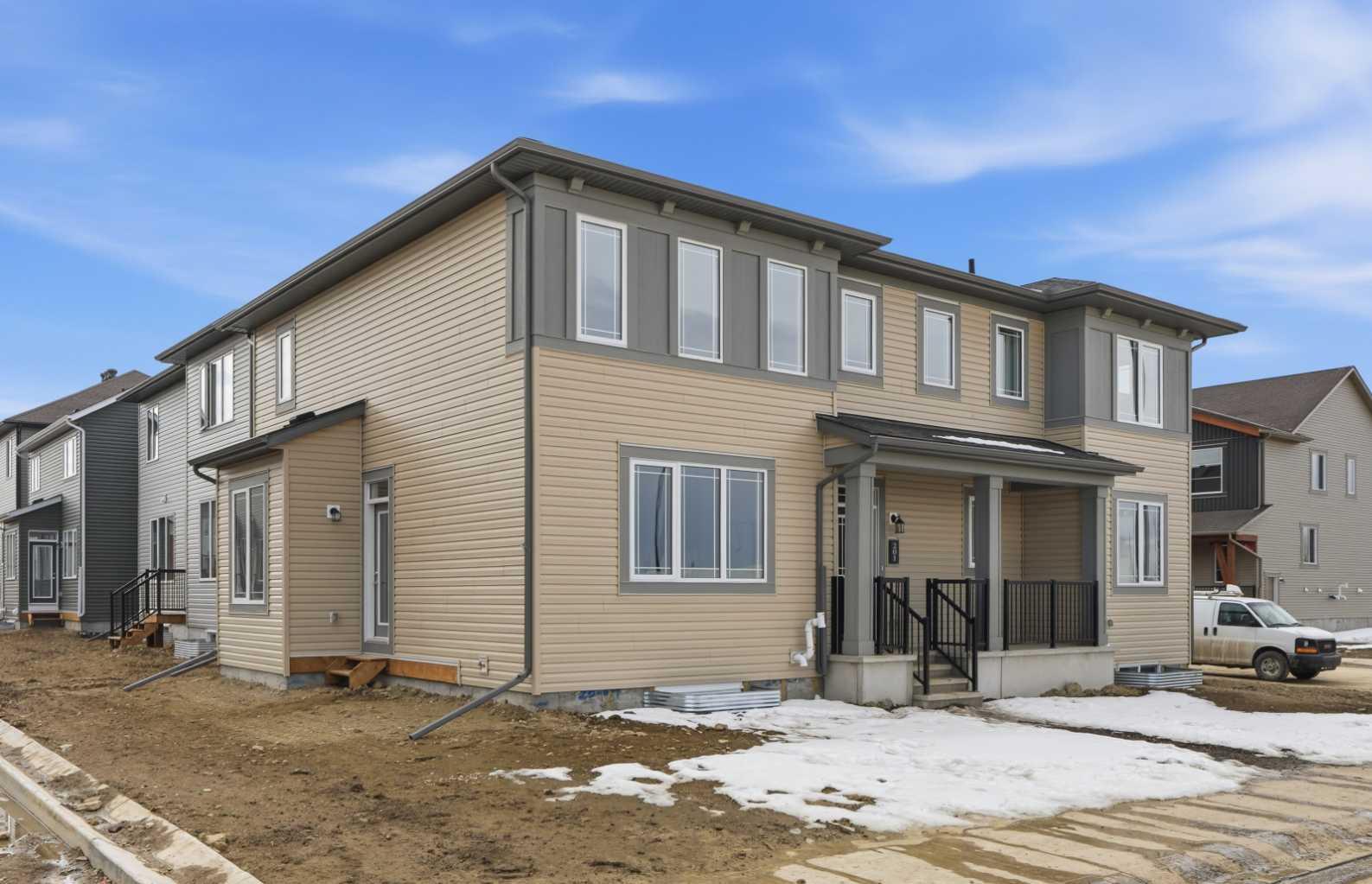 201 Carringwood Terrace NW