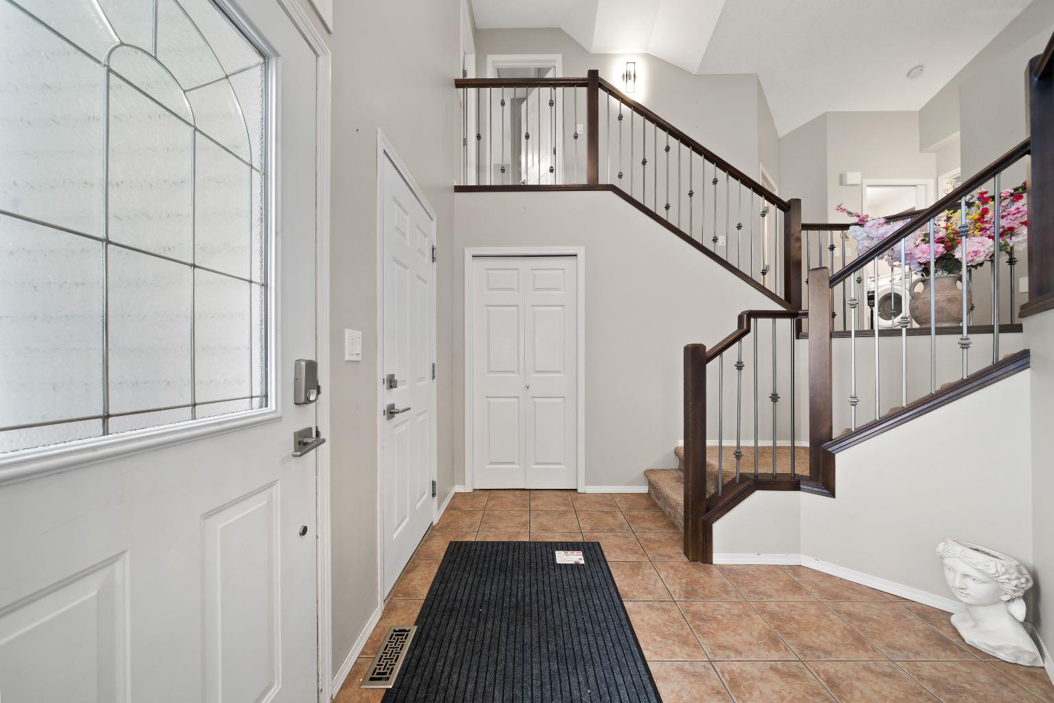 20 Cottonwood Close SW