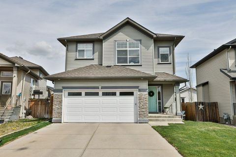 Photo of 573 Squamish Lane W, Lethbridge, AB T1K 7Z9 (MLS # A2329116)