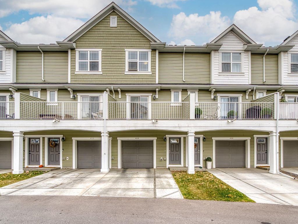 Photo of 410 Copperstone Manor SE, Calgary, AB T2Z 5G3 (MLS # A2281844)