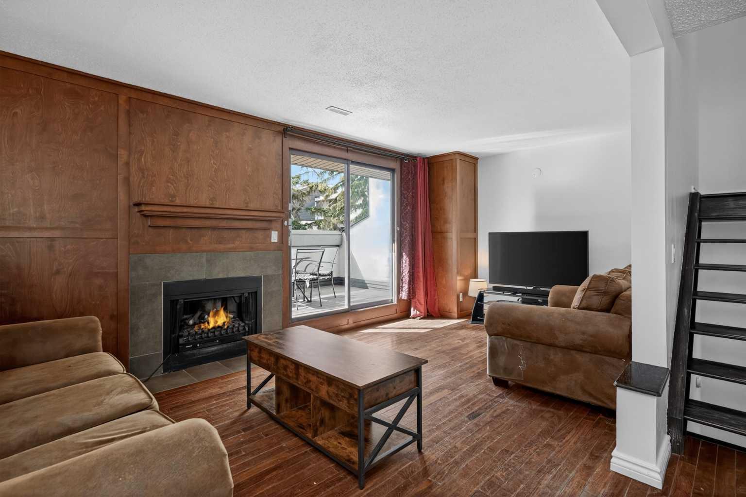 2520 Palliser Drive SW 1008