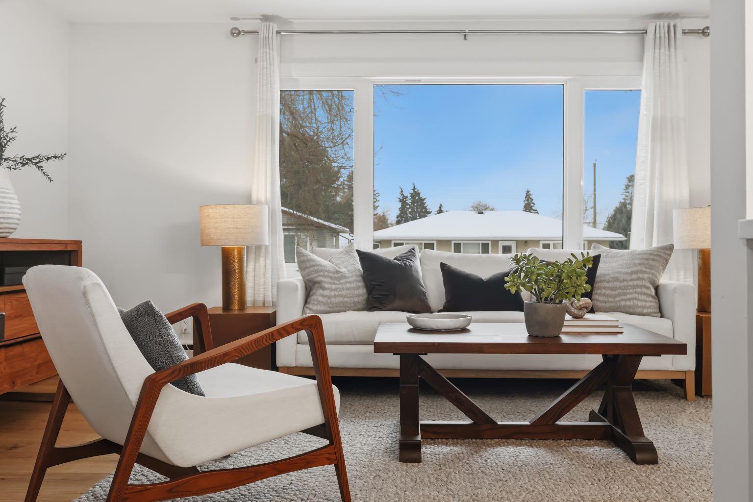 143 Ferncliff Crescent SE