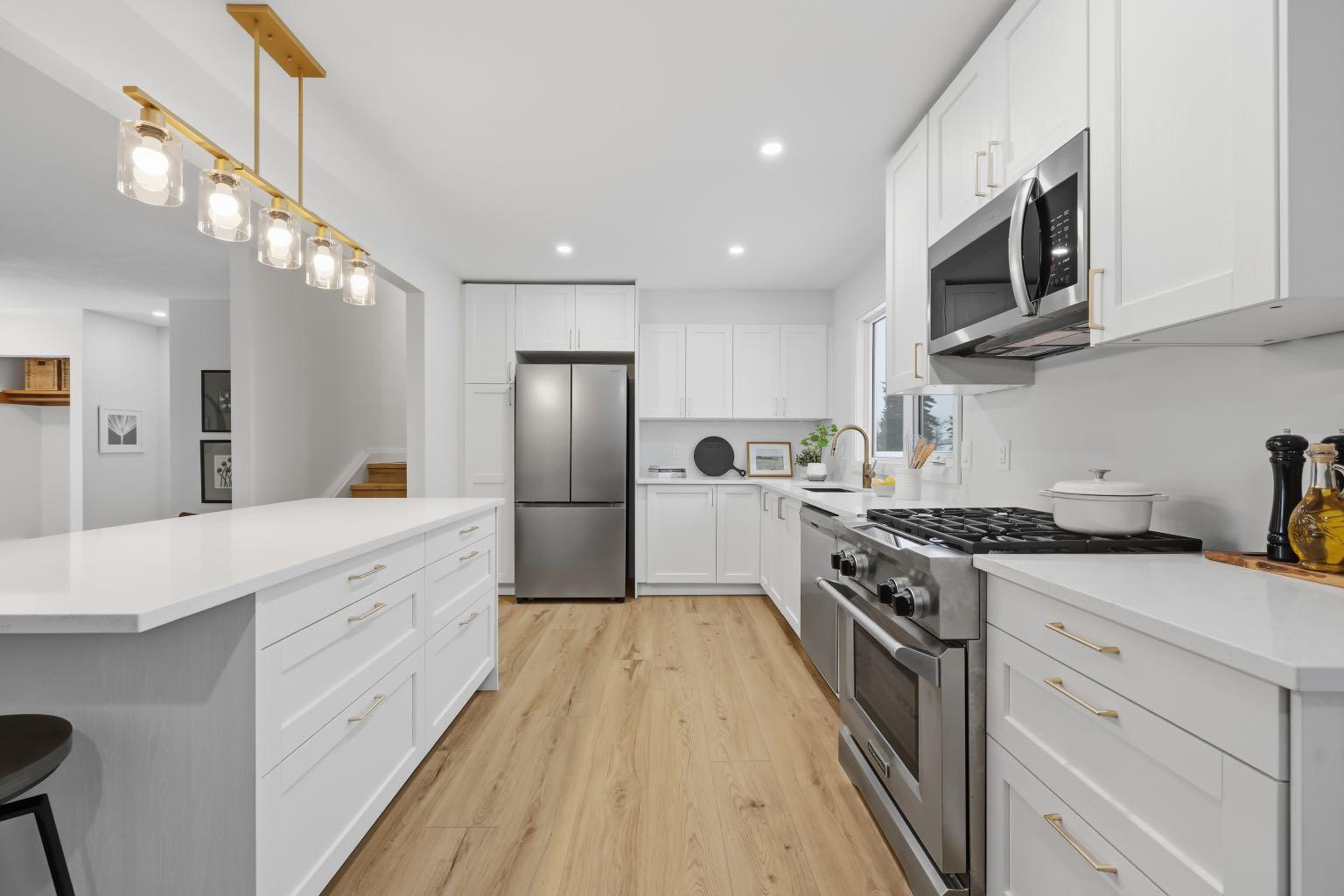 143 Ferncliff Crescent SE