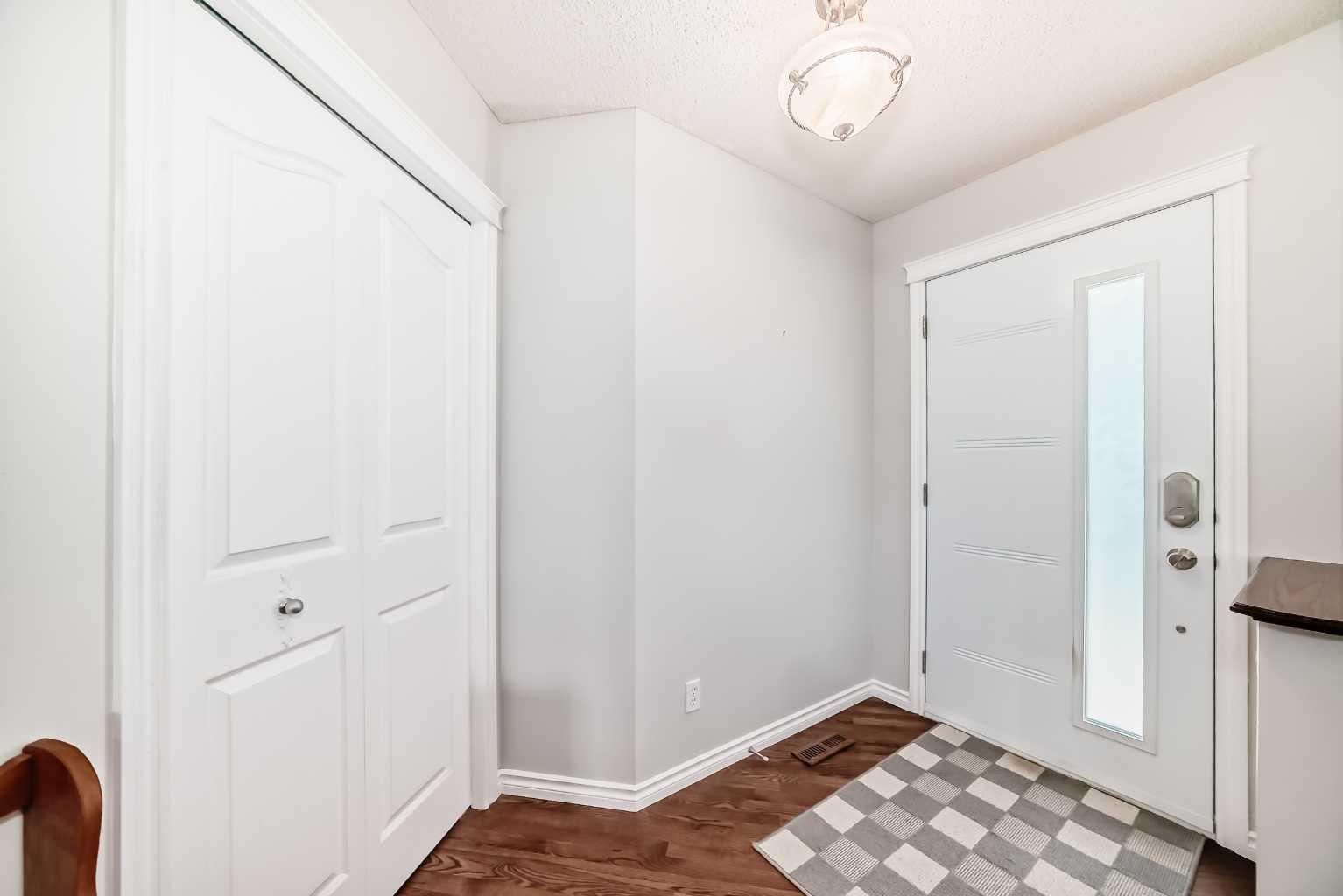 549 Citadel Meadow Bay NW