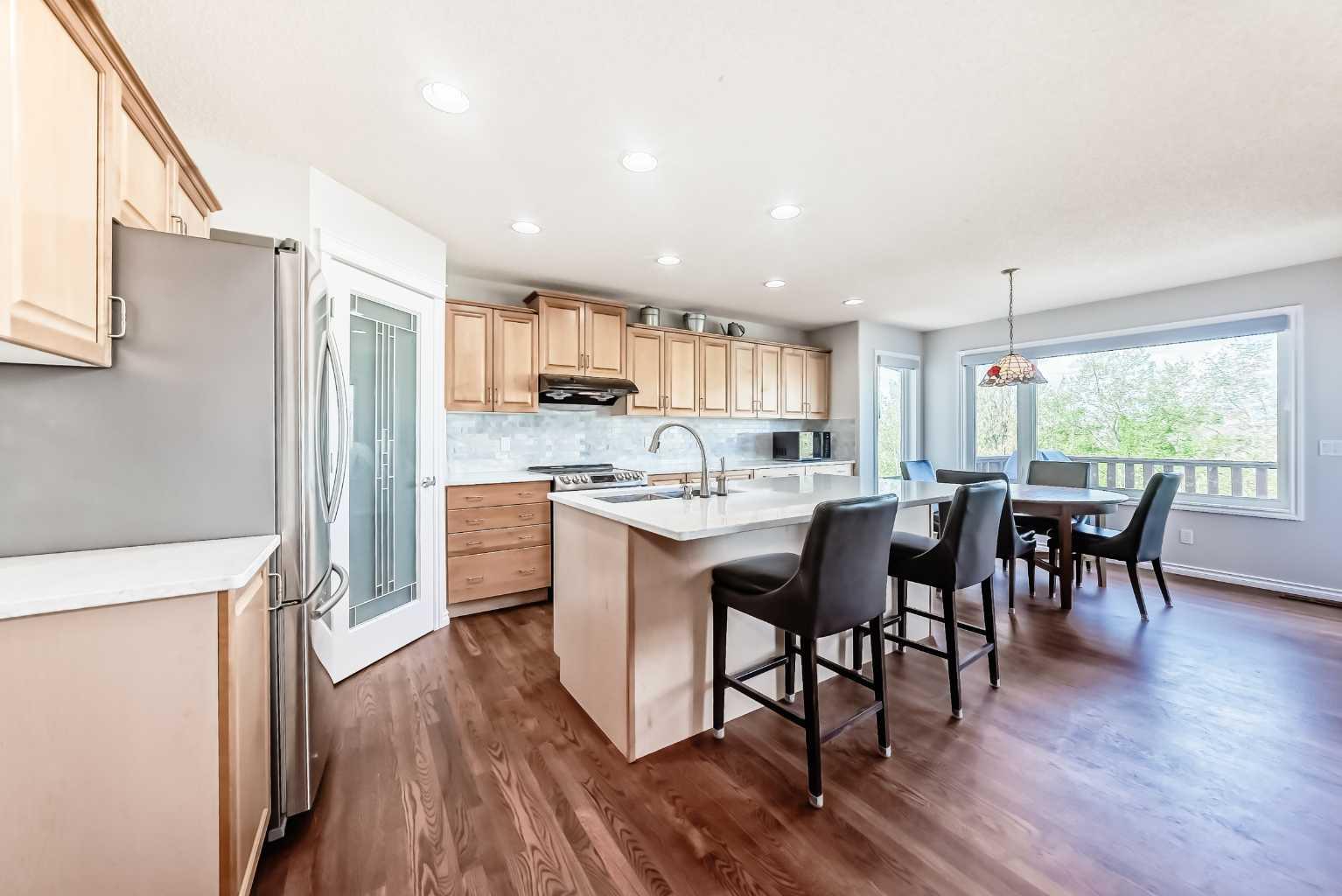 549 Citadel Meadow Bay NW