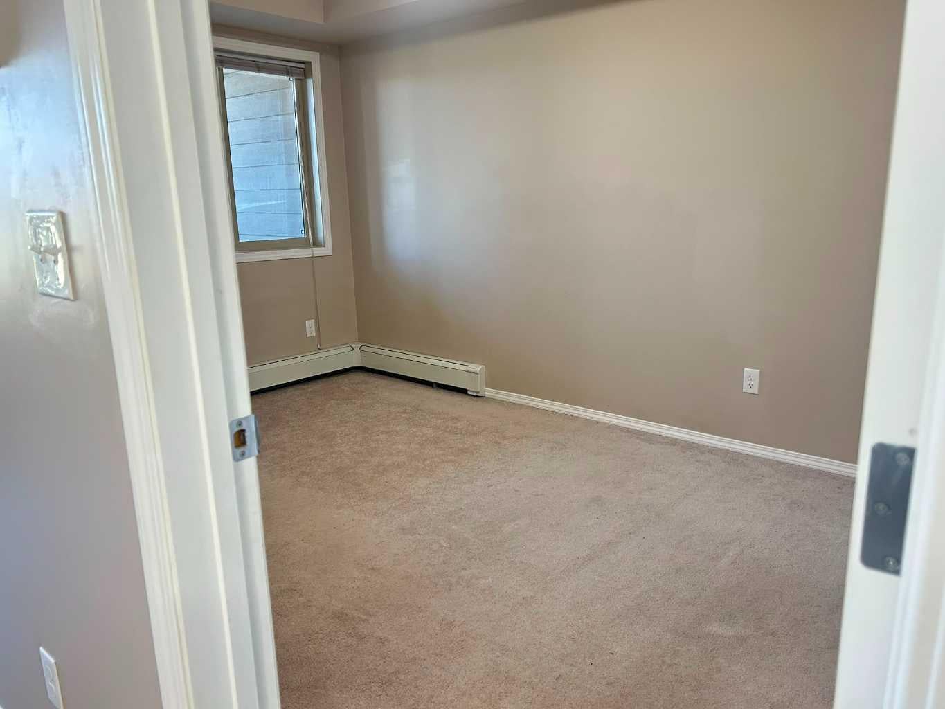 355 Taralake Way NE 105