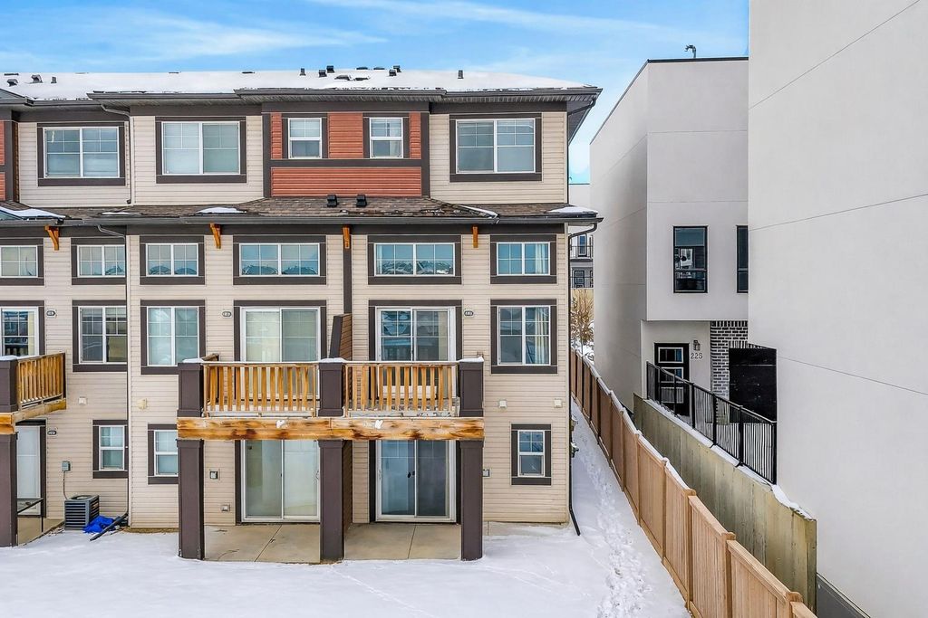 Photo of 516 Sage Hill Grove NW, Calgary, AB T3R 0Z8 (MLS # A2297487)
