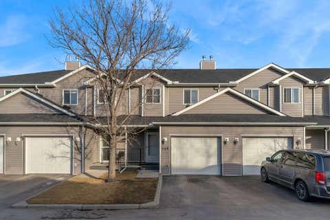 Photo of 256 Taracove Place, Calgary, AB T3J 4T4 (MLS # A2319186)