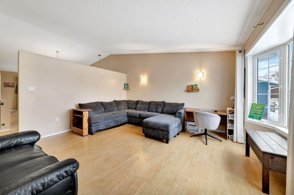 Photo of 207 3rd Avenue E, Neilburg, SK S0M 2C0 (MLS # A2294907)