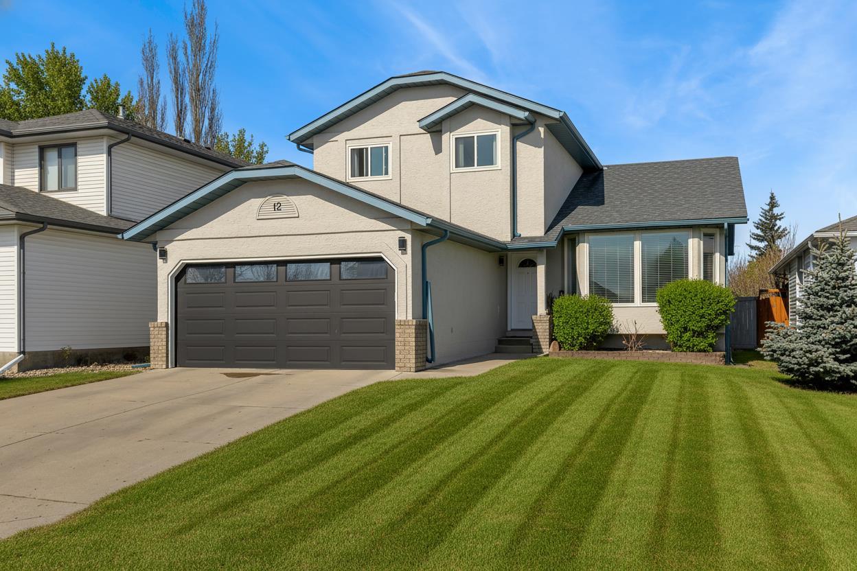 12 Harvest Oak Place NE