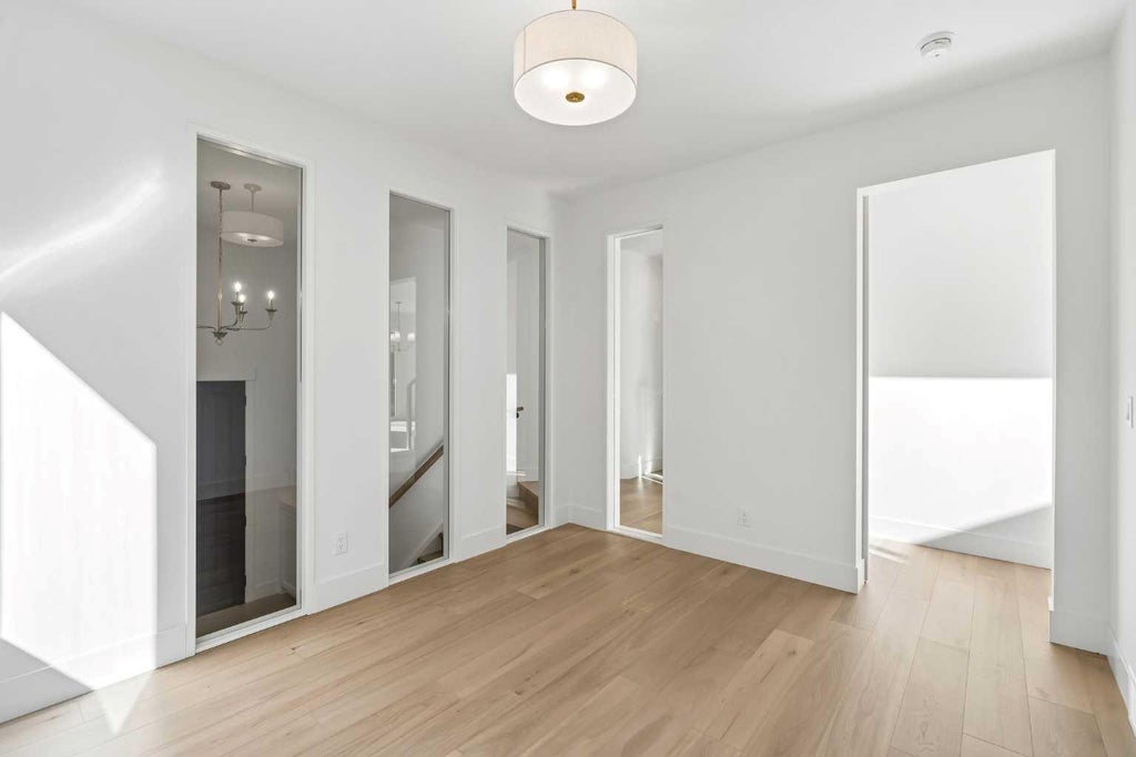 Photo of 140 Crestridge Terrace SW, Calgary, AB T3Z 3N1 (MLS # A2339750)