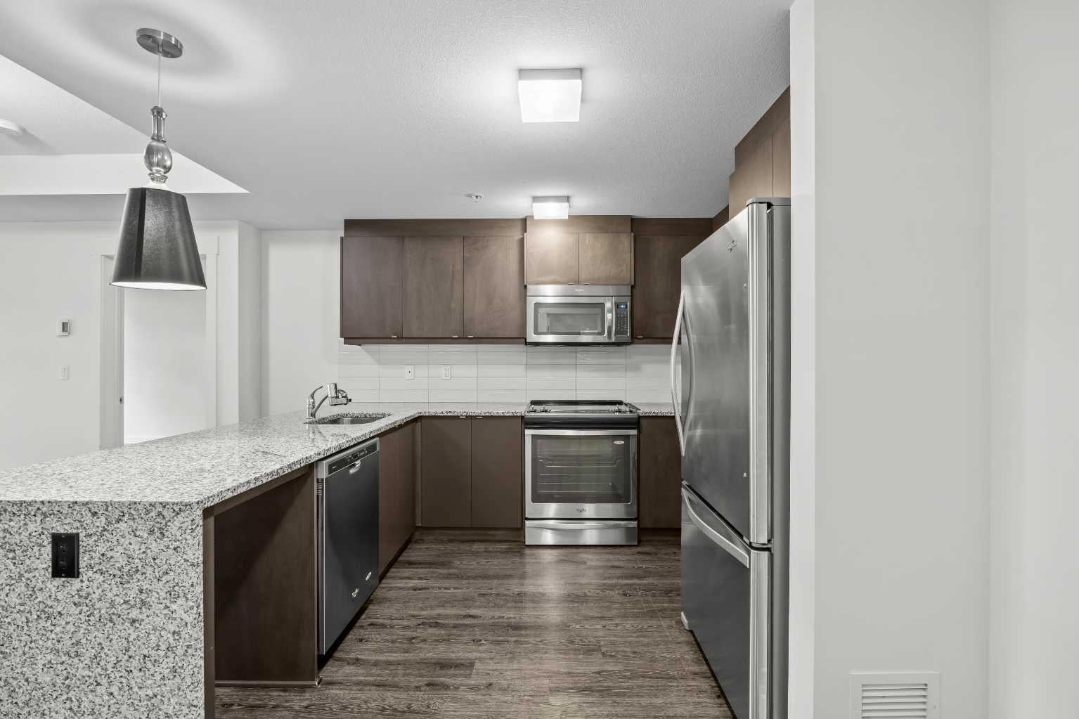 45 Aspenmont Heights SW 107