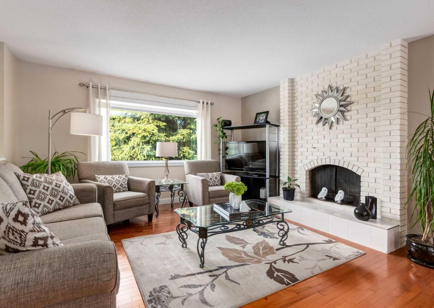 332 Pinemont Road NE