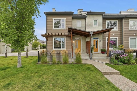 Photo of 189 Chapalina Square SE, Calgary, AB T2X 0L5 (MLS # A2341139)