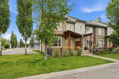 Photo of 189 Chapalina Square SE, Calgary, AB T2X 0L5 (MLS # A2341139)