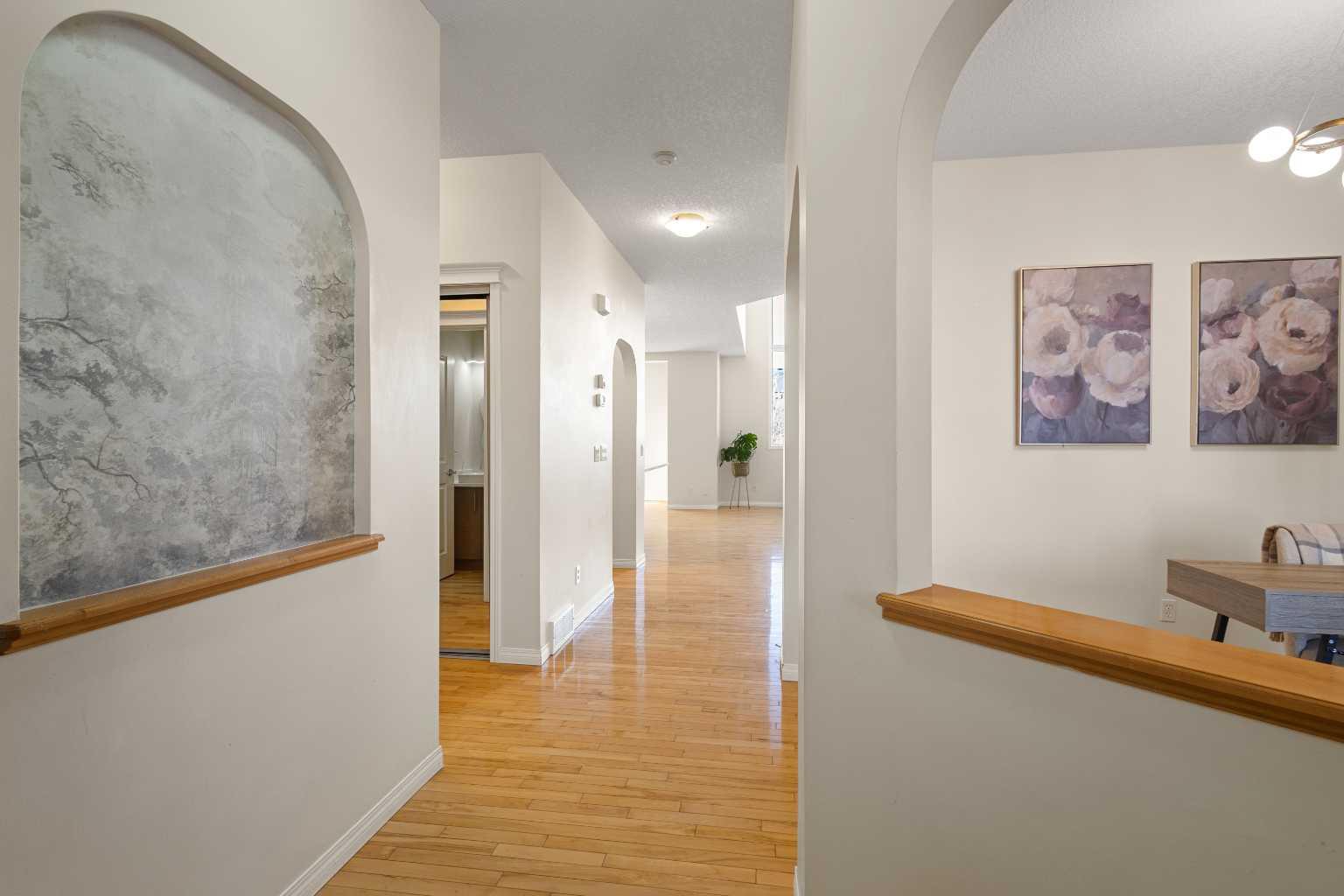 511 Cresthaven Place SW