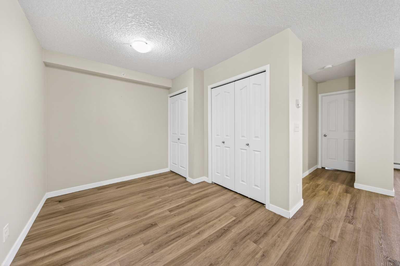 1111 6 Avenue SW 1106