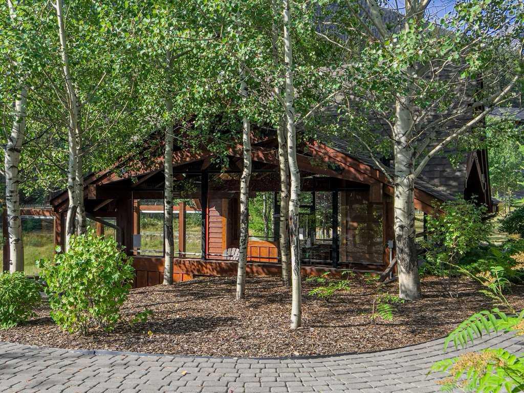 106 Stewart Creek Landing 105