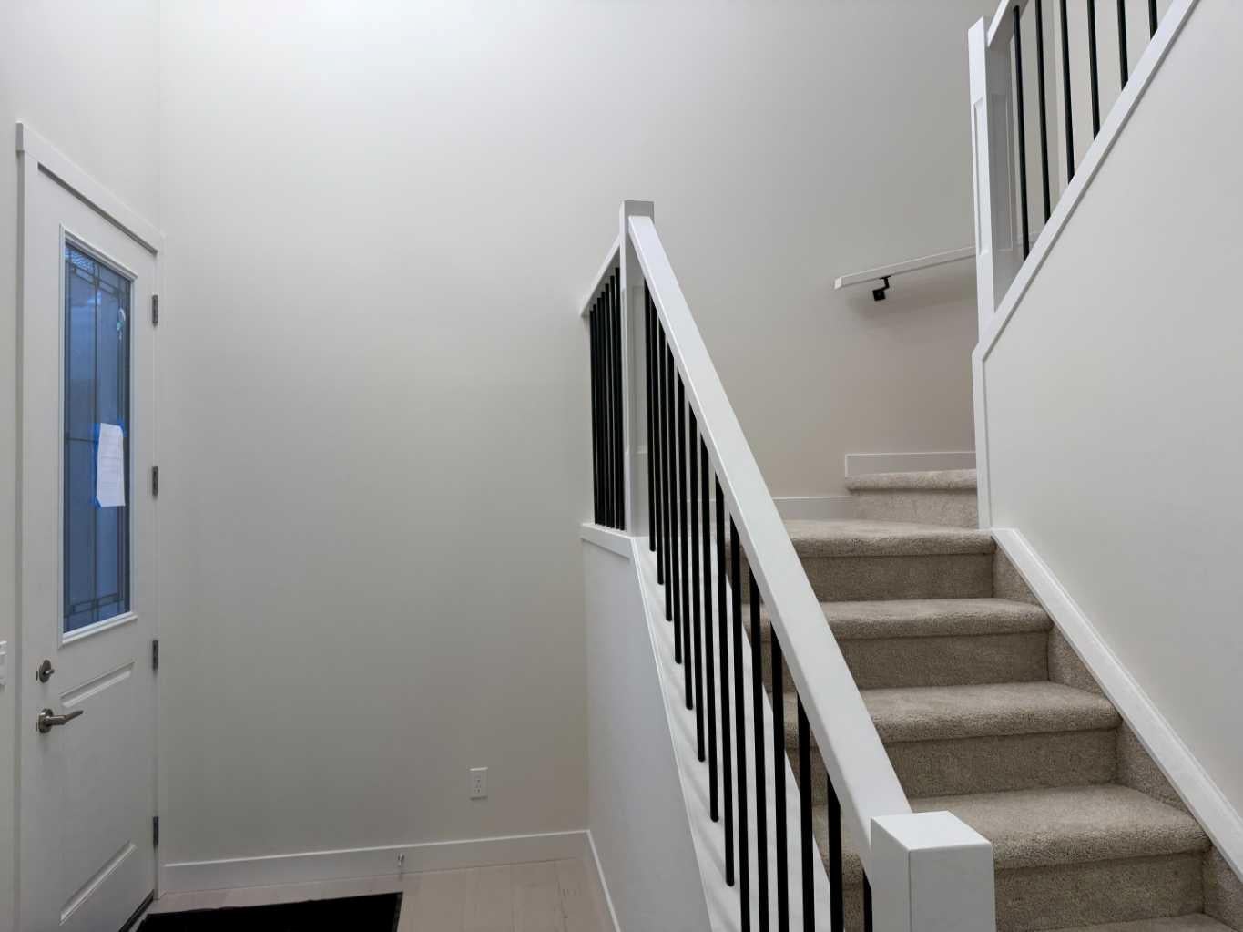 111 sundown Crescent