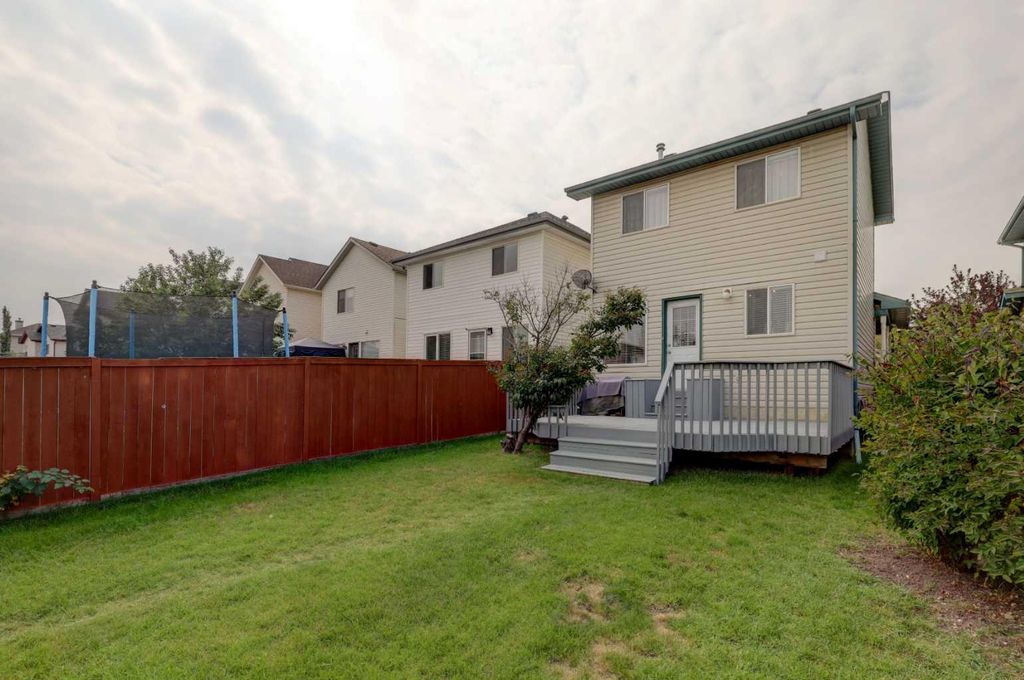Photo of 134 Hidden Way NW, Calgary, AB T3A 5S7 (MLS # A2254581)