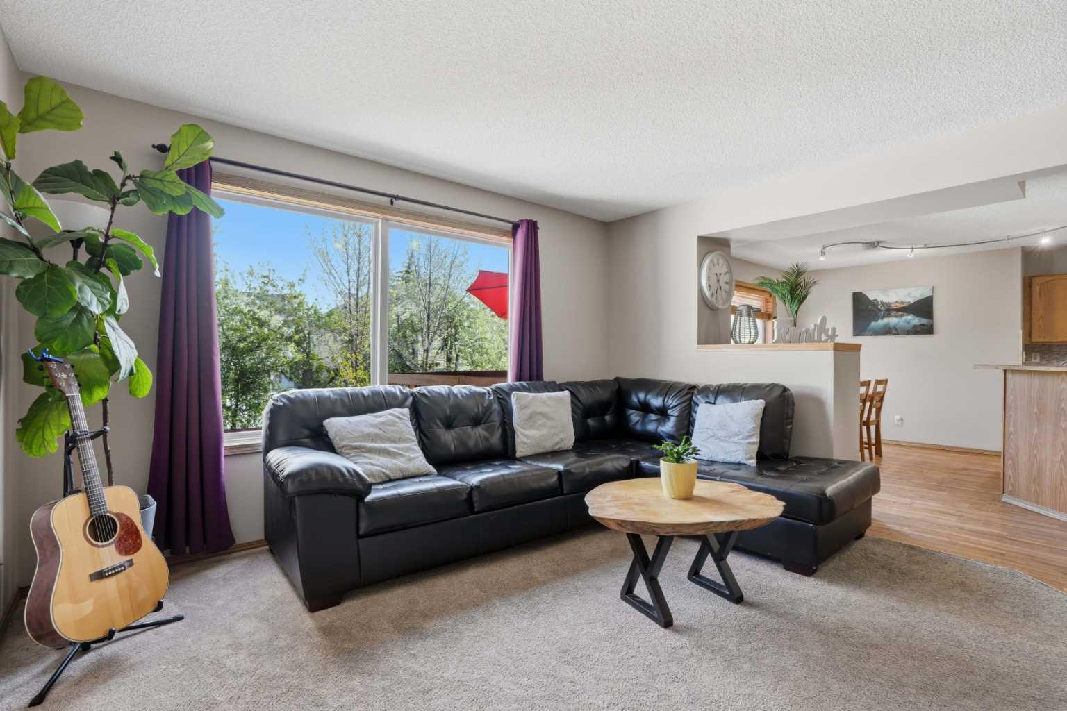 11 Somerglen Place SW