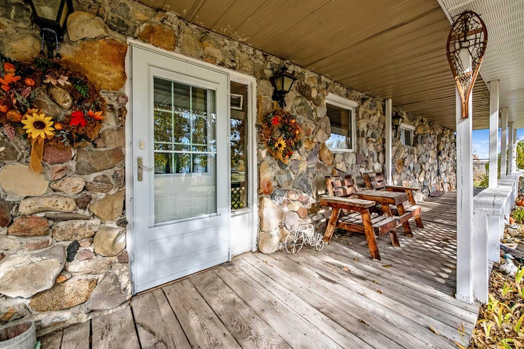 Photo of 64076 610 Avenue W, Rural Foothills County, AB T1V 1N2 (MLS # A2350706)
