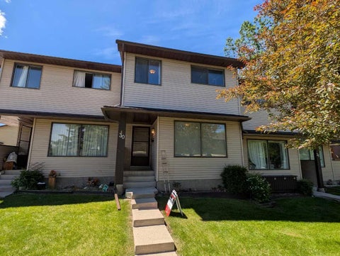 Photo of 380 Bermuda Drive NW #30, Calgary, AB T3K 2B2 (MLS # A2319288)