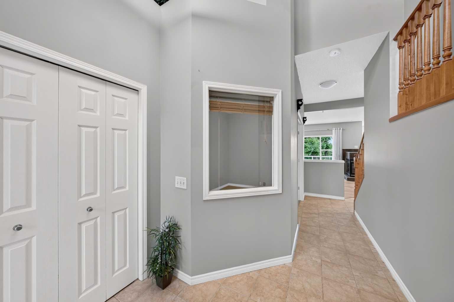 37 Tuscany Meadows Common NW