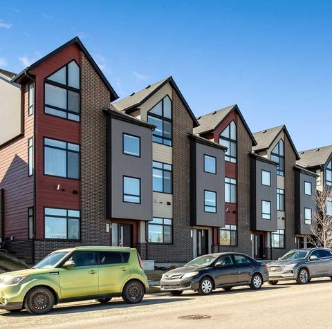 Photo of 2919 136 Avenue NW, Calgary, AB T3P 1K3 (MLS # A2303678)