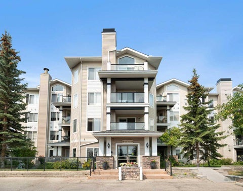 Photo of 369 Rocky Vista Park NW #422, Calgary, AB T3G 5K7 (MLS # A2348895)