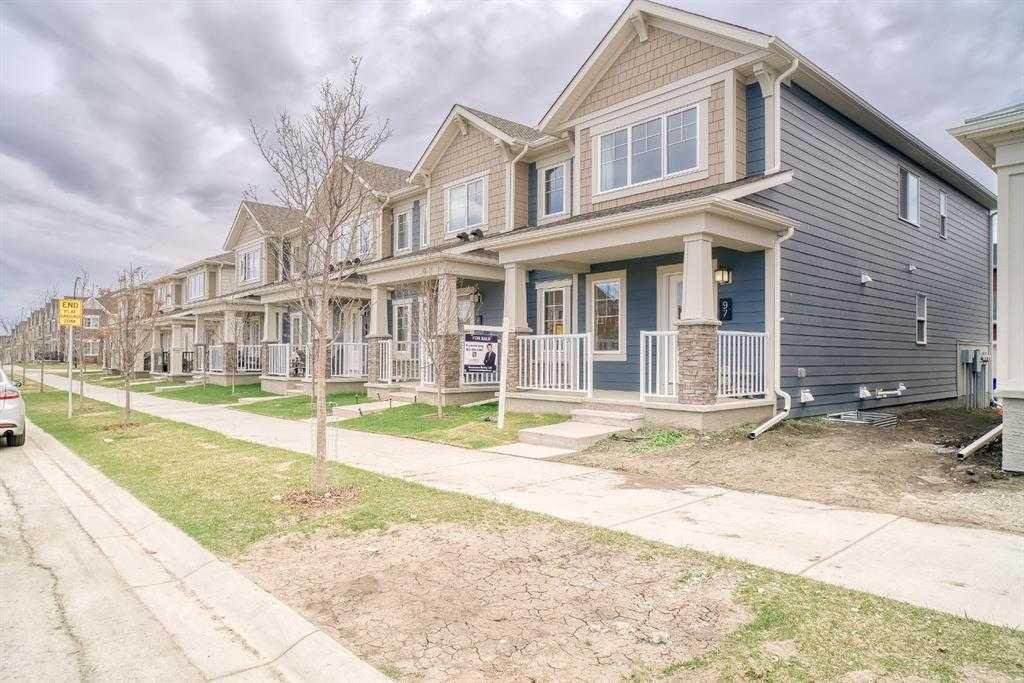 97 Yorkville Boulevard SW