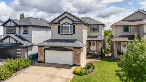 Photo of 92 Everhollow Way SW, Calgary, AB T2Y 4R7 (MLS # A2340838)