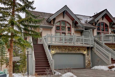 13 Antelope Lane Banff AB T1L 1B1