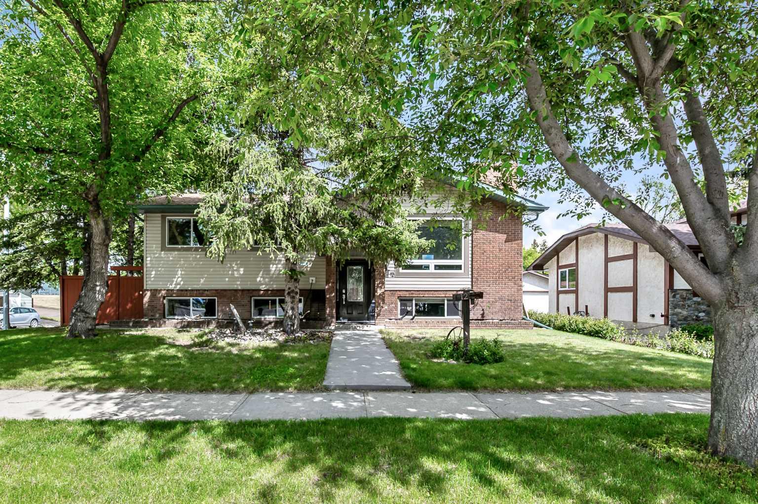 12 Robinson Drive