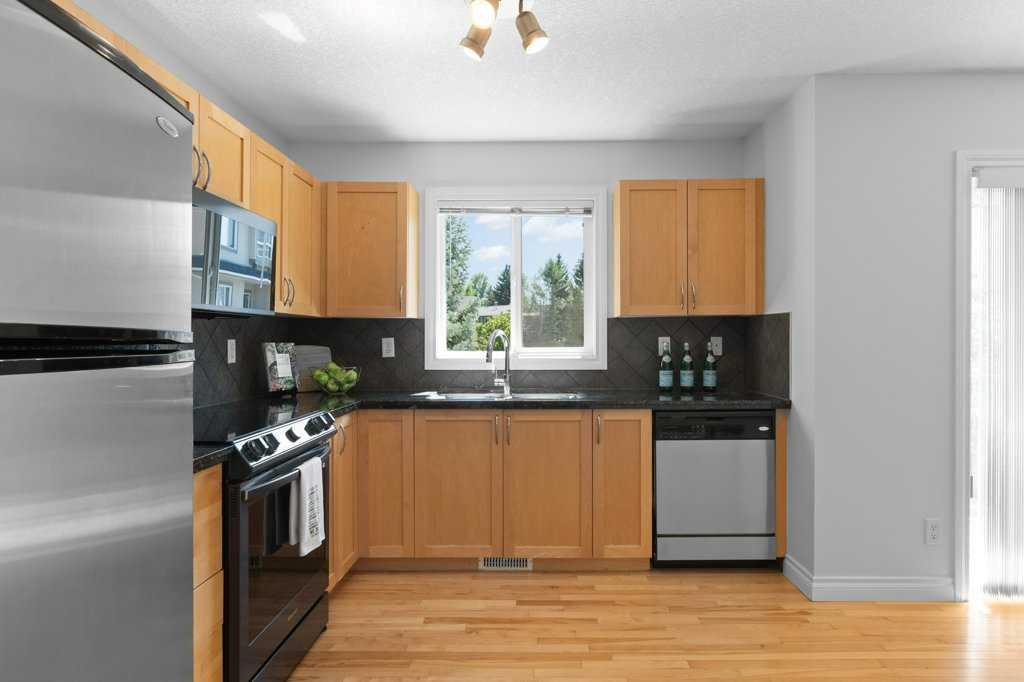 83 Cedarwood Lane SW