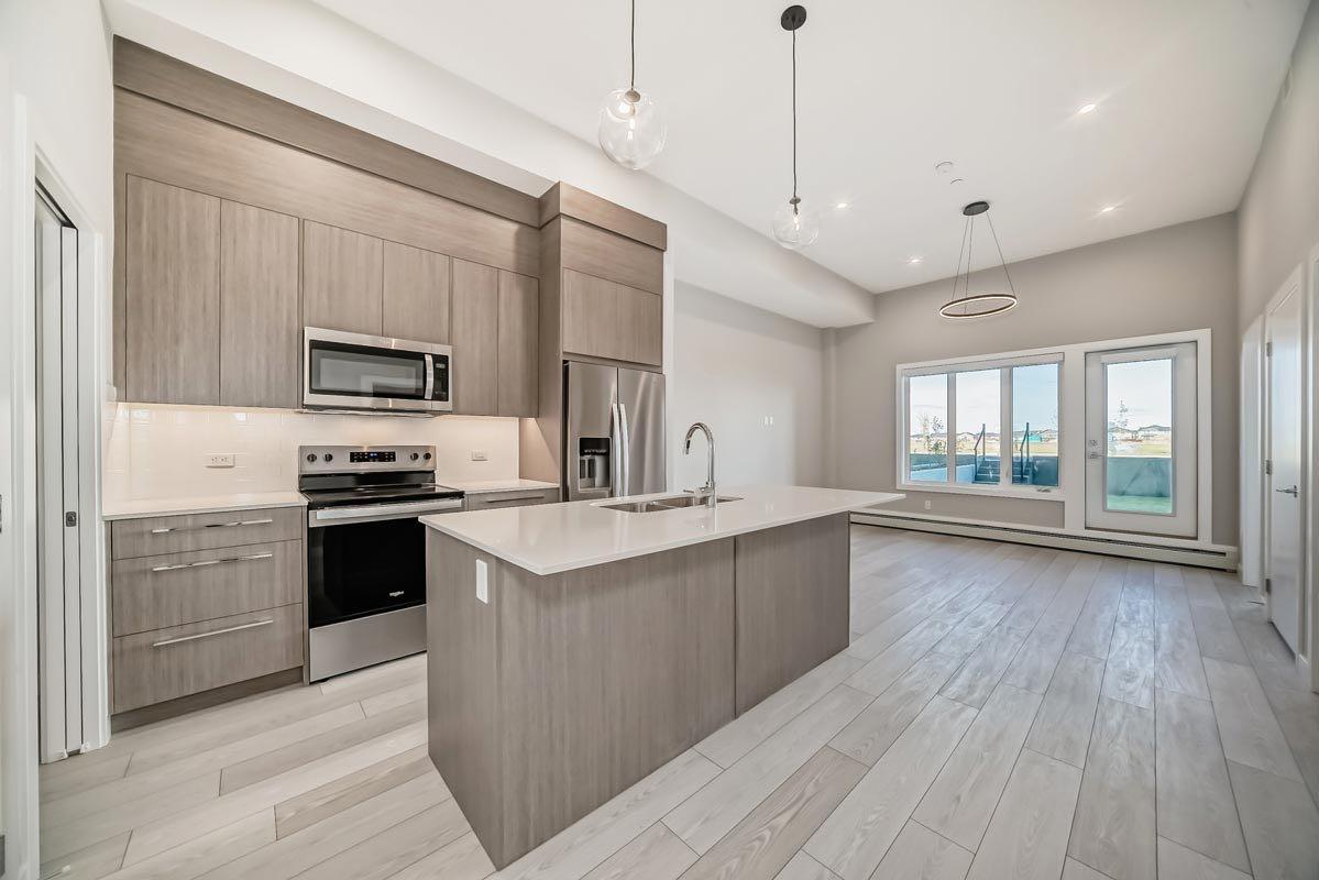 60 Skyview Ranch Road NE 2318