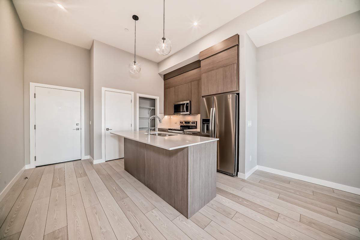 60 Skyview Ranch Road NE 2318