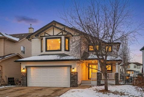 Photo of 112 West Creek Close, Chestermere, AB T1X 1M2 (MLS # A2310327)
