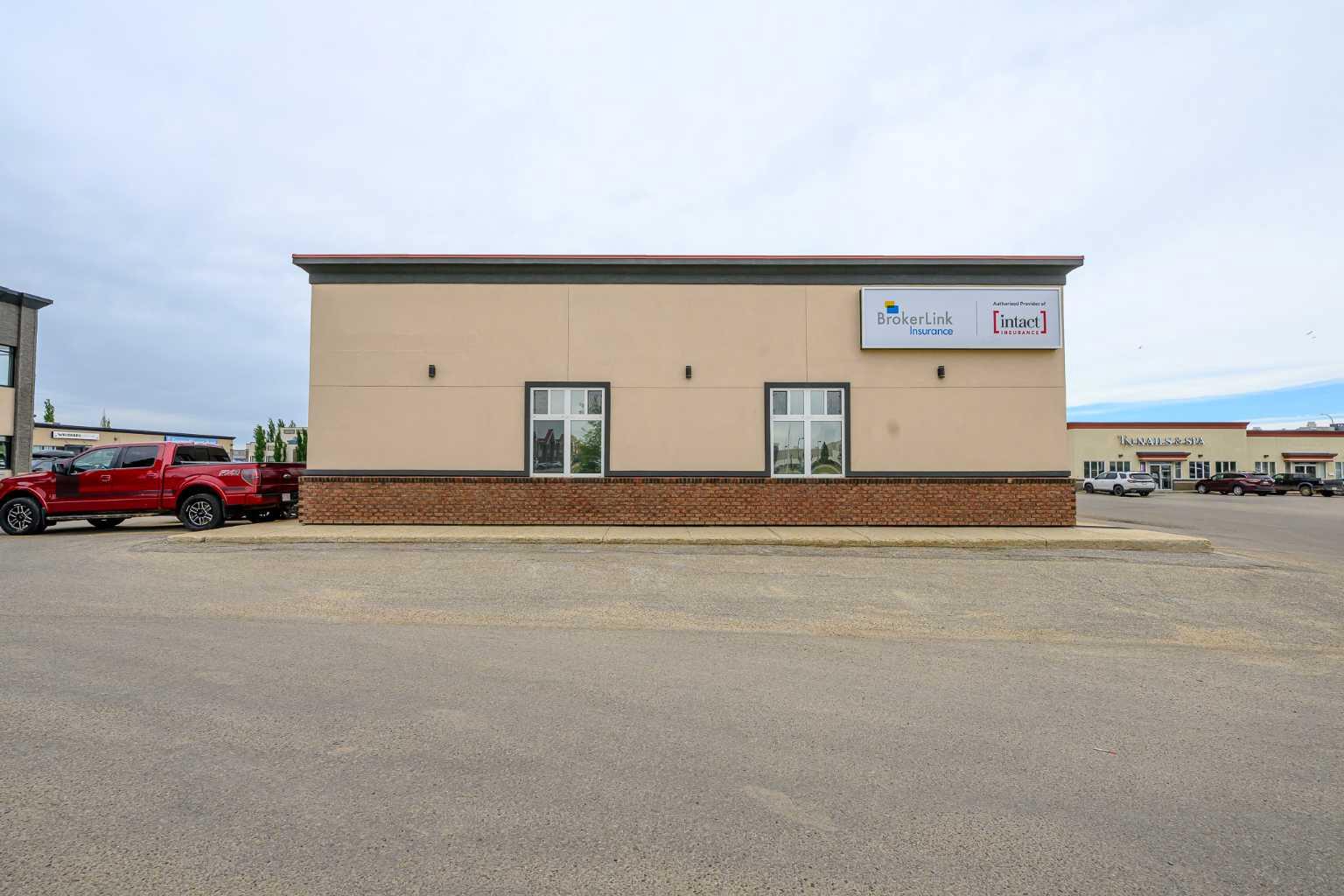 11725 105 Street Lower/Basement