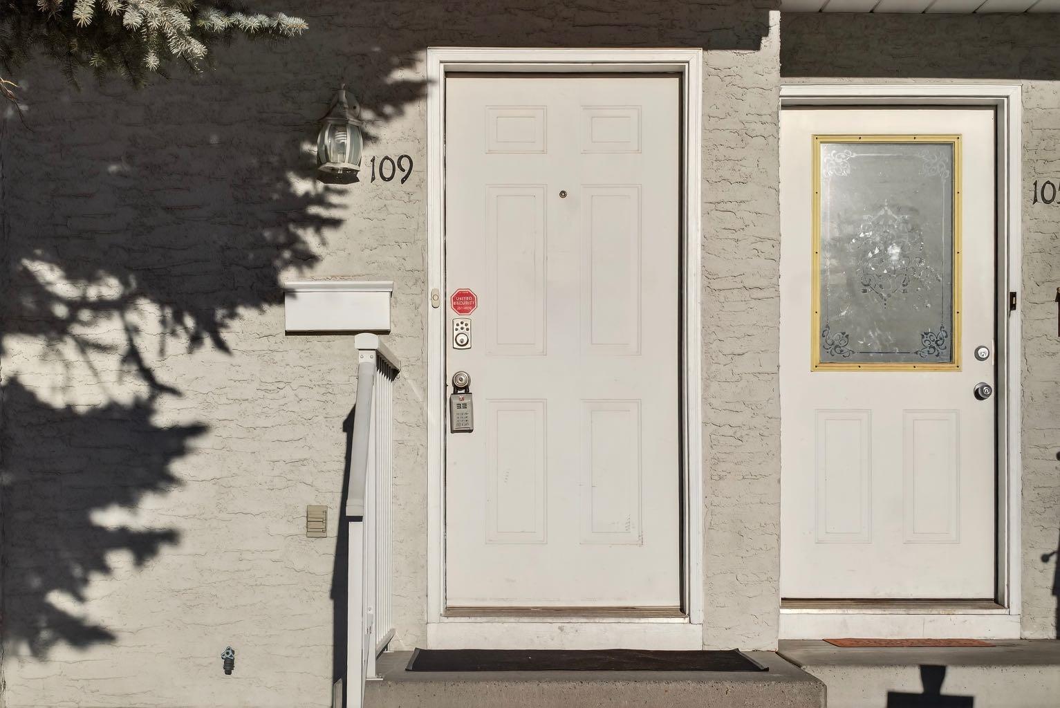 109 Bedford Manor NE