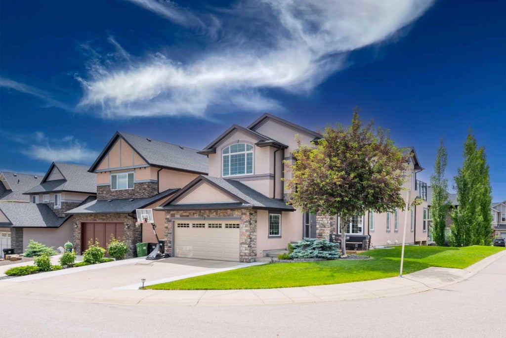 Photo of 35 Aspen Stone Way SW, Calgary, AB T3H 0L6 (MLS # A2340875)
